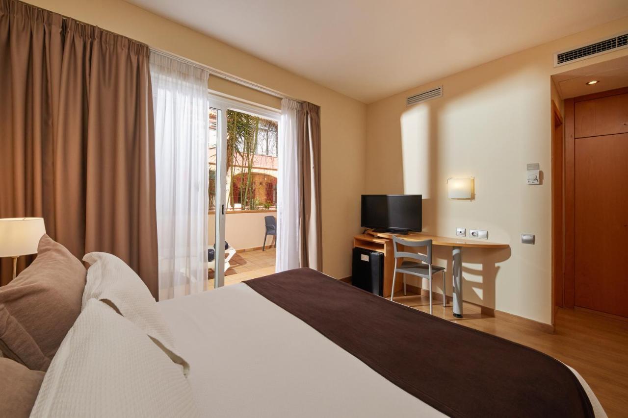 Sercotel Hotel Zurbaran Palma ภายนอก รูปภาพ